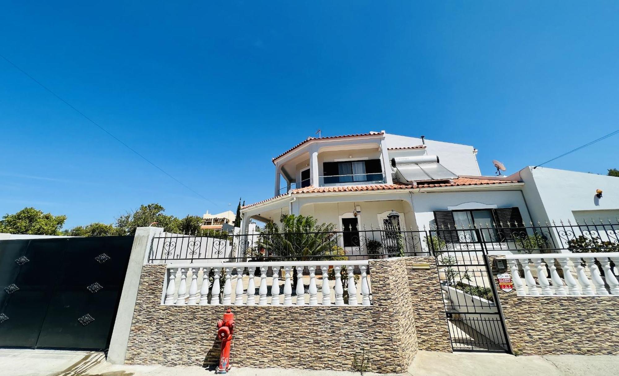 Charming 5 Bed Private Villa - Quarteira Exterior foto